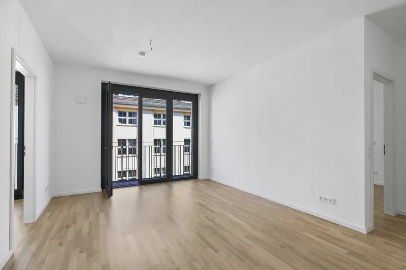 Attraktive 2.5-Zimmer-Wohnung mit Balkon im "Embassy" — photo 1